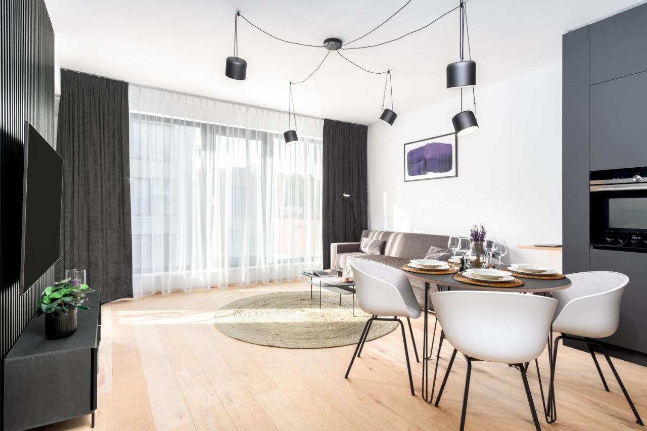 Prague Days - Premium Apartments - Balcony المظهر الخارجي الصورة